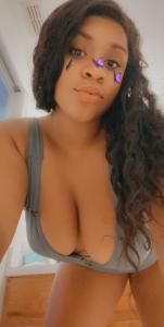 Julia Stanley - Baby Austin, USA